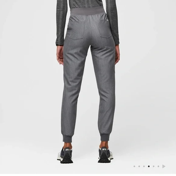 FIGS Women’s High Waisted Zamora Jogger Scrub Pants Size Small, Regular NWT - Picture 2 of 12